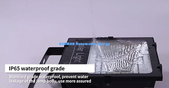 مصباح الطاقة الشمسية الخارجي المضيء